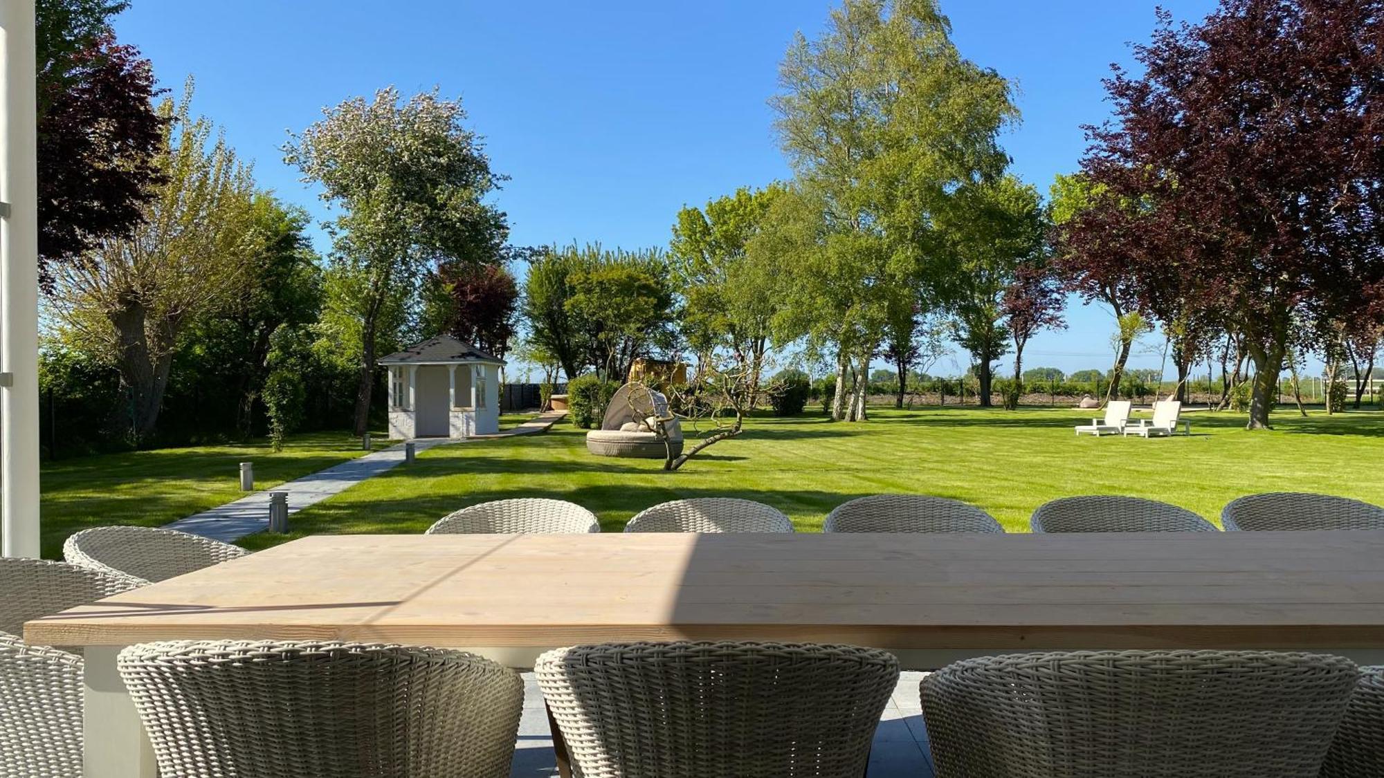 Landhaus Luetjenhof Hotell Großenbrode Eksteriør bilde