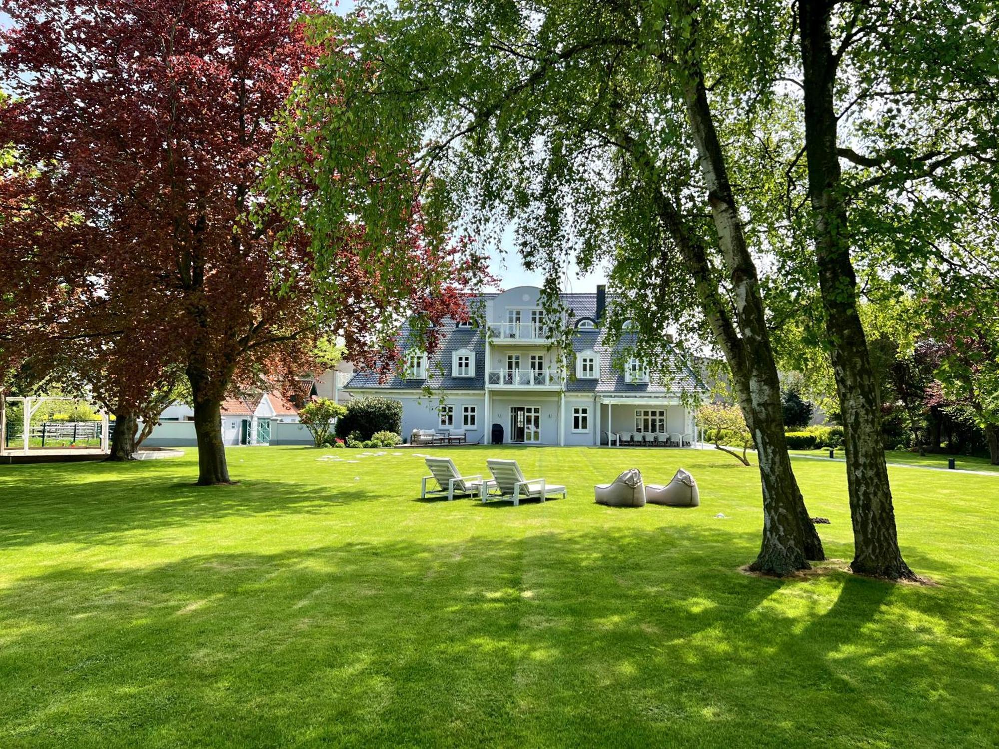 Landhaus Luetjenhof Hotell Großenbrode Eksteriør bilde